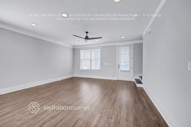 Photo - 232 Founders Ln