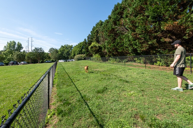 Brookefield Apartments