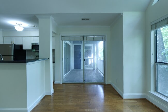 Photo - 2512 Cranbrook Ln Unit 12
