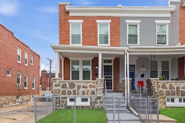 Building Photo - 245 N Monastery Ave