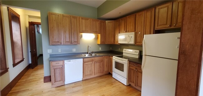 Photo - 750 South Ave