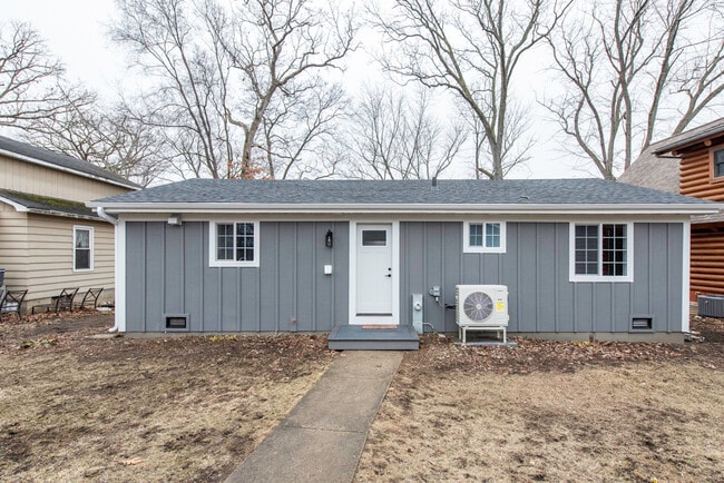 Photo - 42076 N East Rd