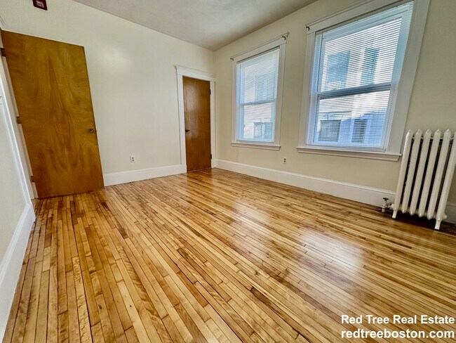 Photo - 124 Glenville Ave