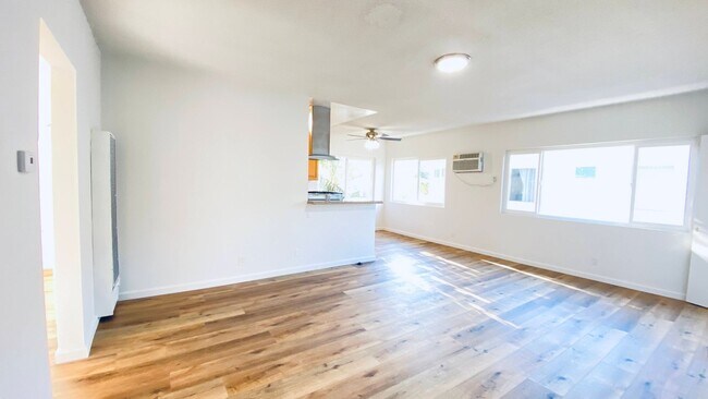 Photo - 5664 Fair Ave