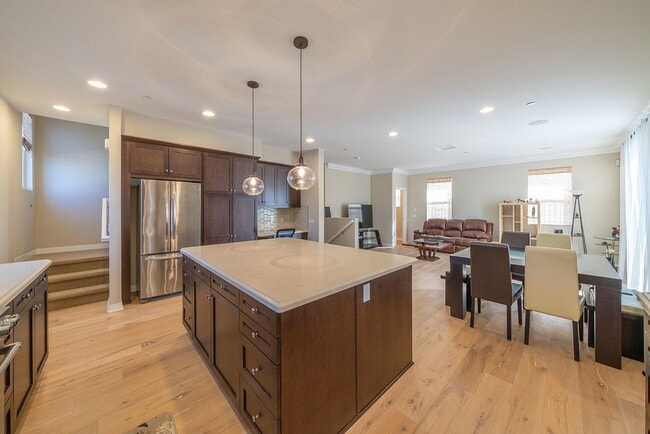 Photo - Gorgeous Lomita Townhome