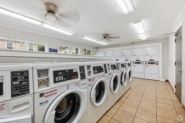 Meadow Ridge - Laundry