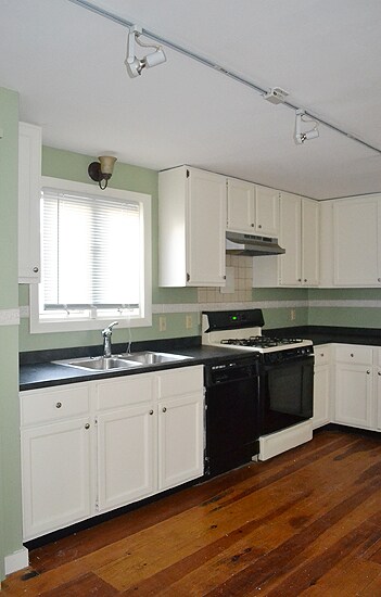 Building Photo - $1600 - 2BRM - 900ft2 - Bangor – Cumberlan... Unit Apt #2