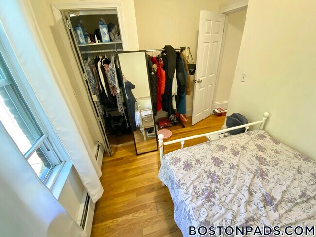 Photo - 16 Greenwich St