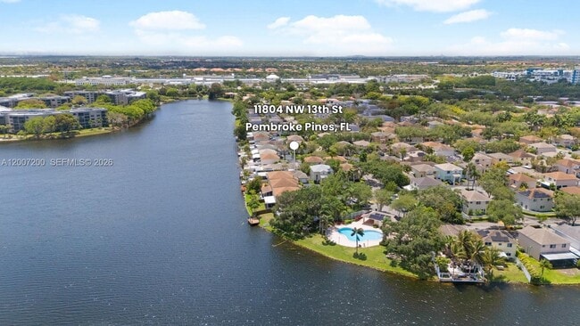 Photo - 11804 NW 13th St