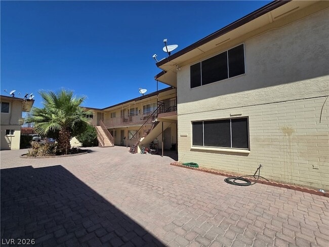 Photo - 1904 Rexford Dr Unit 2
