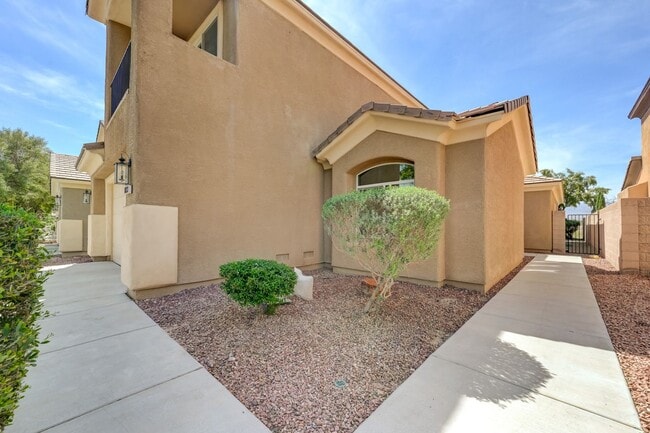 Photo - 4 Bedroom Home in Silverstone Ranch / No Rear Neighbors!
