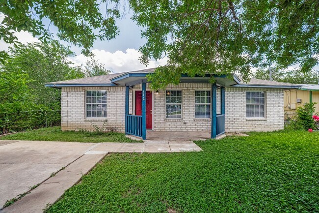 Photo - CHARMING HOME IN LOMA TERRACE