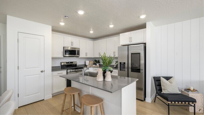 Photo - 2422 N Canal View Ln