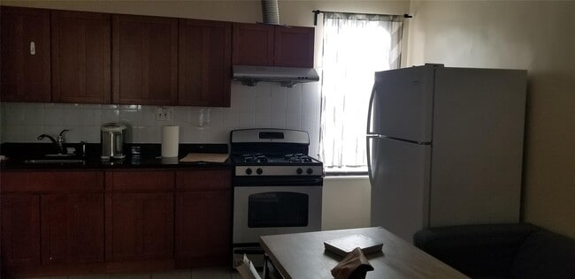 Photo - 41-07 69th St Apartment Unit 2 R