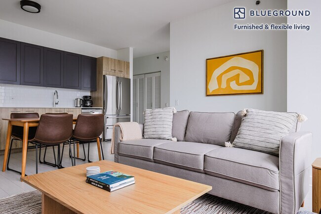 Photo - 1035 W Van Buren St Unidad FL28-ID1166