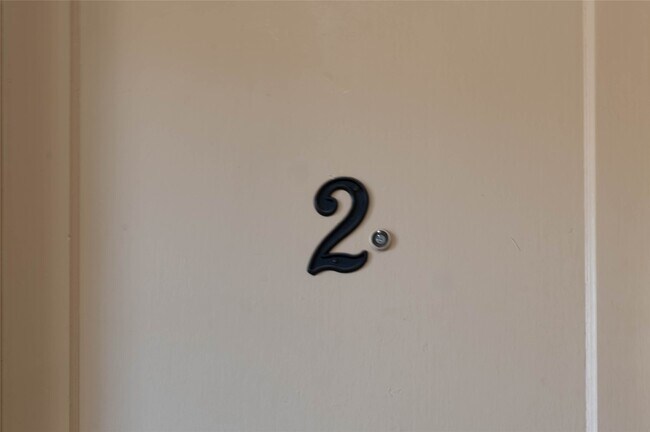 Photo - 405 W Clay St Unit 2