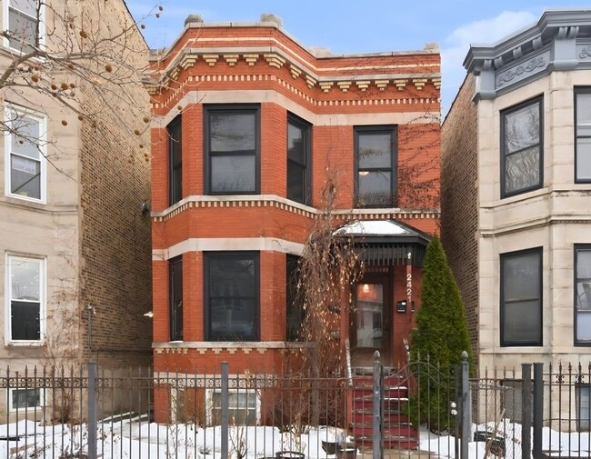 Building Photo - 2421 N Washtenaw Ave