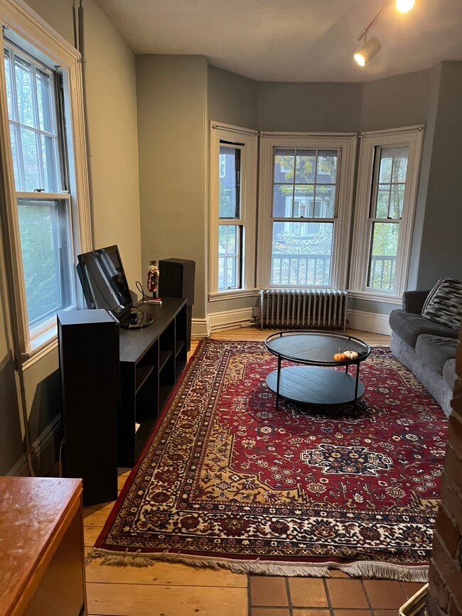 Photo - 42 Putnam Ave