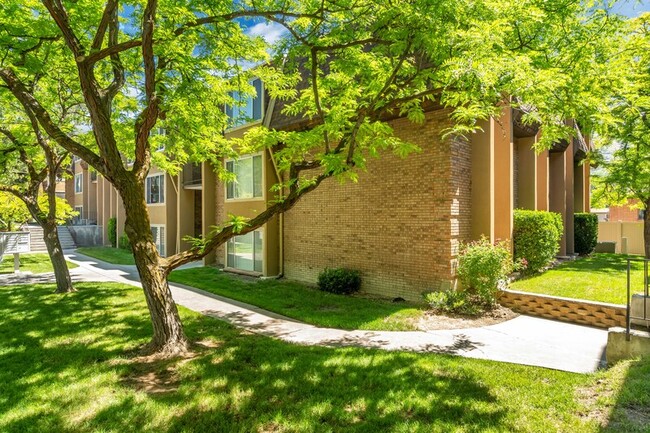 Photo - 732 800 E Condo Unit 23-1l