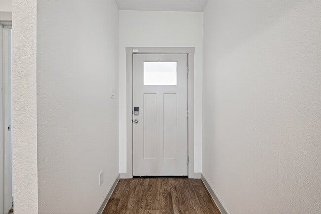 Photo - 1322 Truckee River Dr