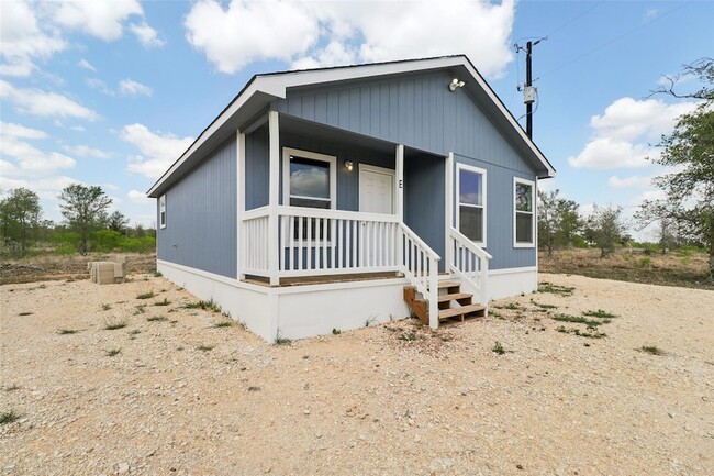 Photo - 1087 Schubert Ln