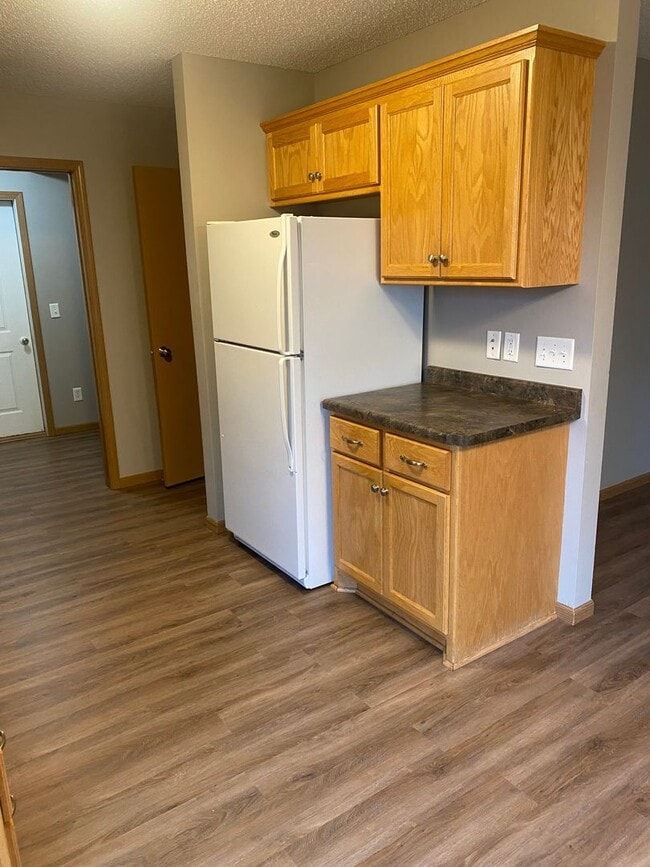 Photo - 3 Bedroom Townhome on Peach Dr. in Sauk Ra...