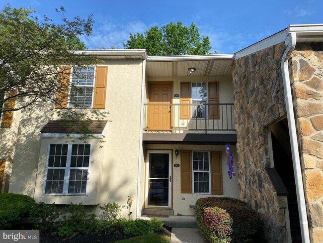 Building Photo - 294 Valley Stream Ln Unit 294 Rental