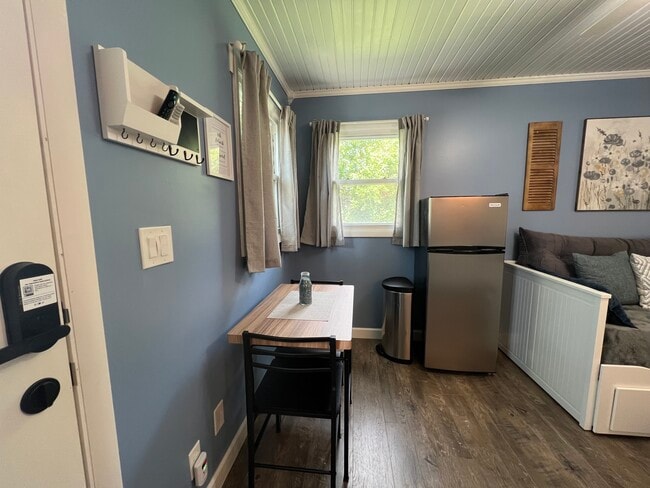 A bistro table for eating or hanging out. - 908 Lake Rd Unit New Lenox