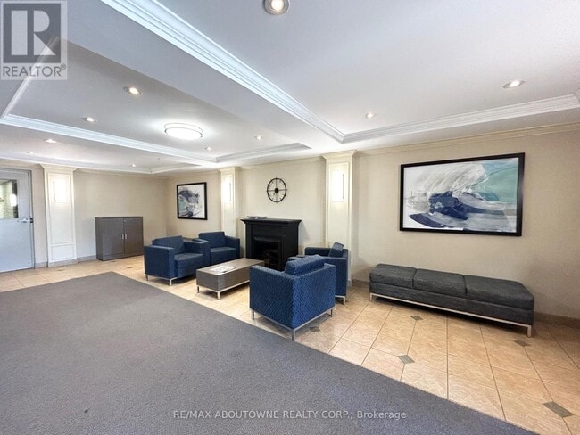Photo - 10 Overlea Dr Unit 1114