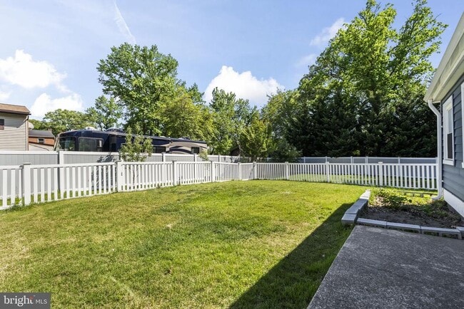 Photo - 8005 Woodholme Cir