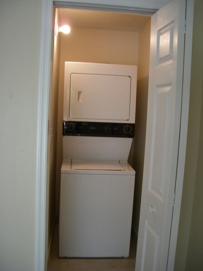 Photo - 4640 NW 79th Ave Unidad 2D