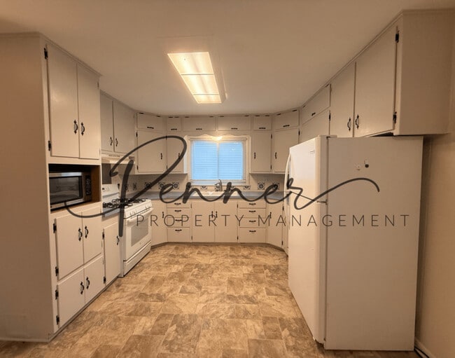 Photo - 1212 W 26th St S