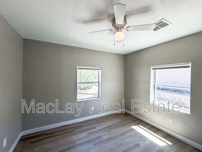 513 W Pima St