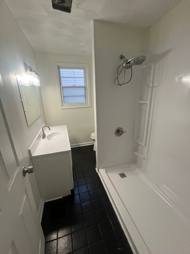 Photo - 1813 West Dr Unit 1
