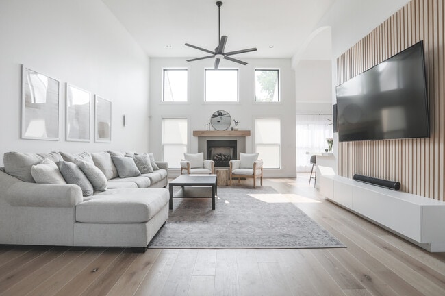 Photo - 2010 Merlin Dr