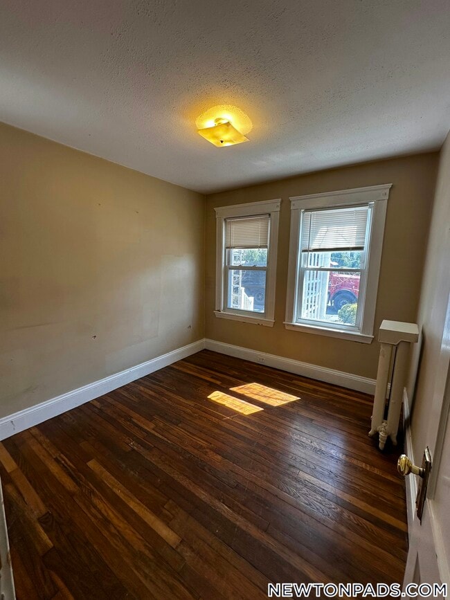 Photo - 175 Warren St