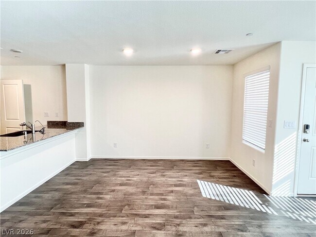 Photo - 9128 Rocky Raccoon St