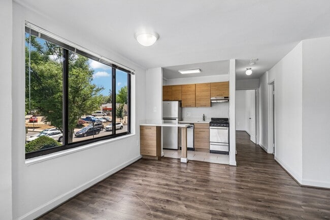Photo - 5100 Connecticut Avenue Apartments