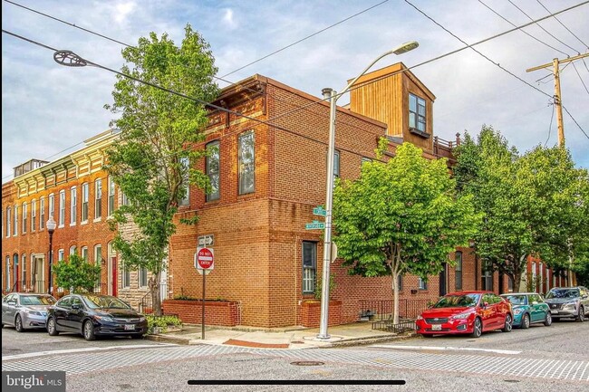 Photo - 400 E Cross St Unidad 1