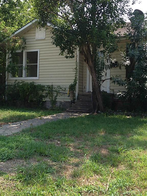 923 Mccall Ave