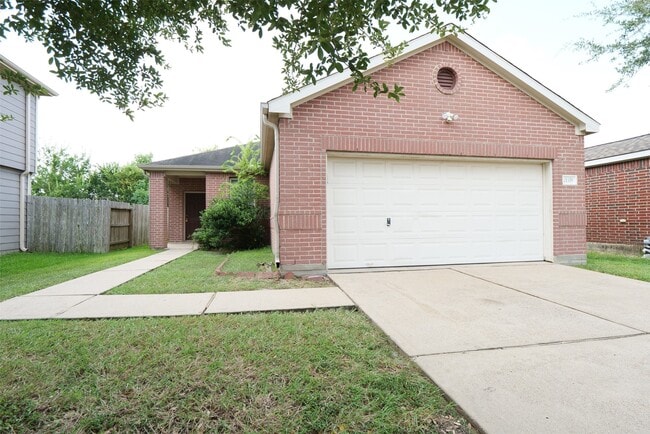Building Photo - 21339 Pine Monte Ridge Ln