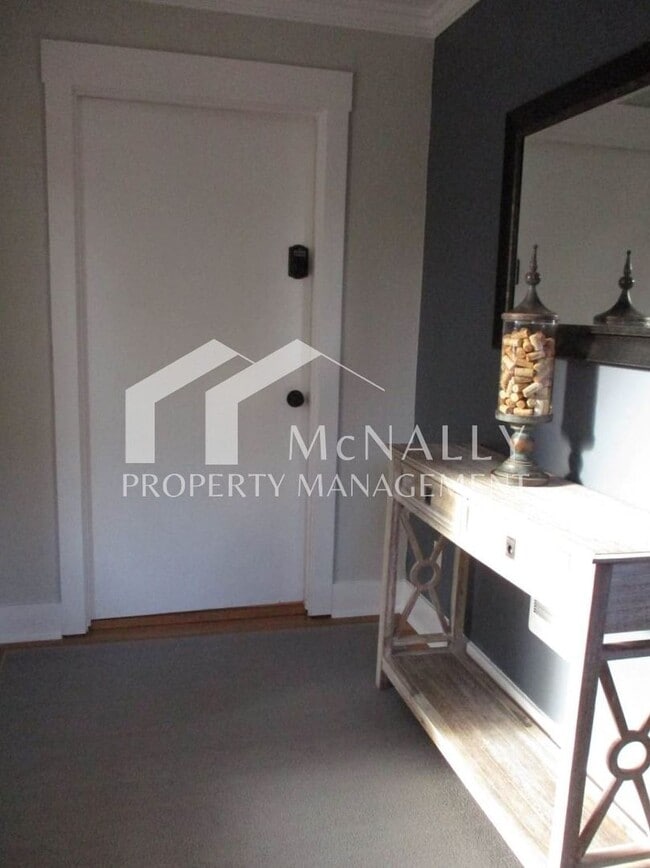 Photo - 505 N L St Unidad B