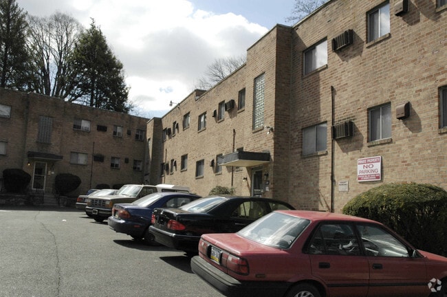 Shady View Apartments
