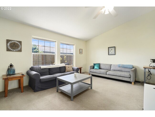 Photo - 909 Madrona Ave Unit A