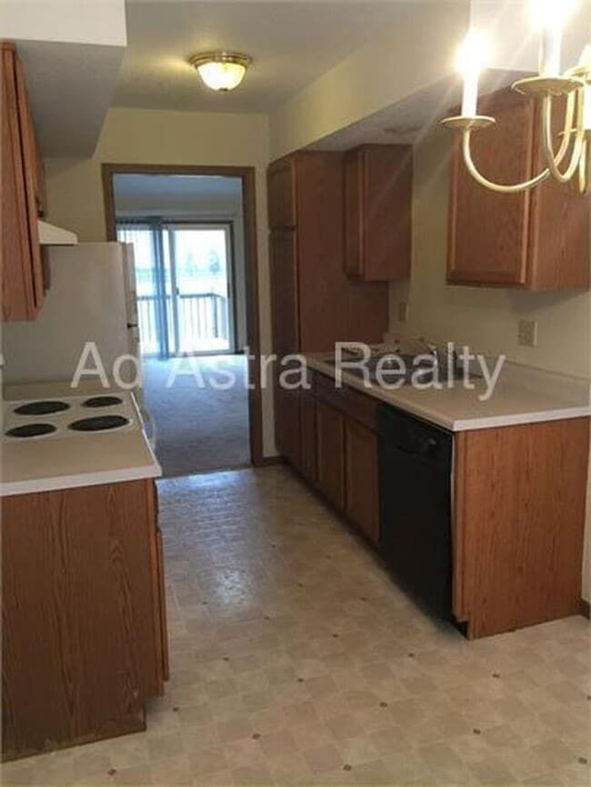 Photo - Spacious 2 Bedroom Platte City Duplex-Available in JUNE!!