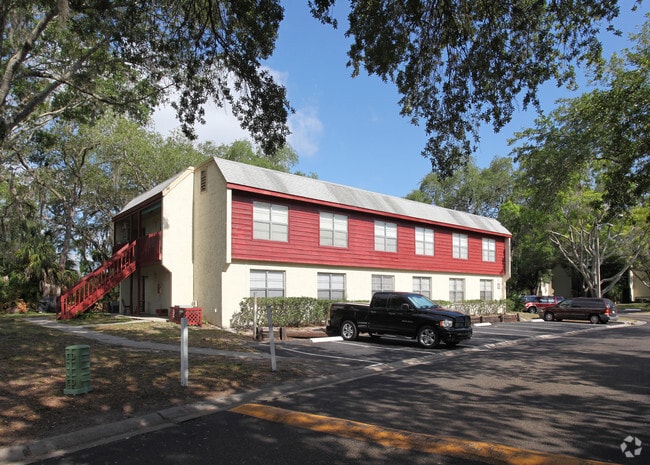 Bay Pointe Apartments - Anthem Clearwater