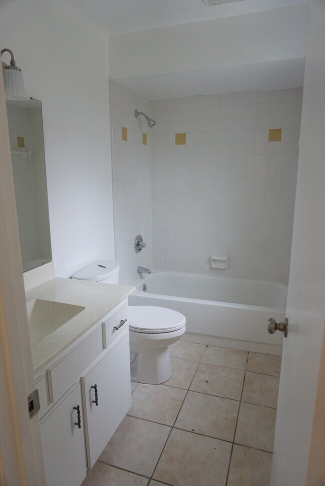 Photo - 623 E Plymouth Ave