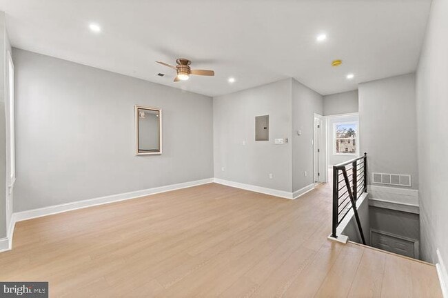 Photo - 649 N 63rd St
