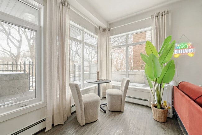 Photo - 10837-10883 83 Ave NW Unit SI ID1512421P