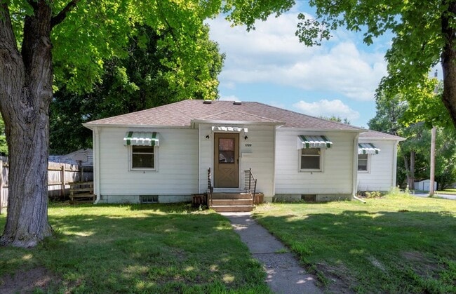 Single Family Home - Menomonie - Single Family Home - Menomonie